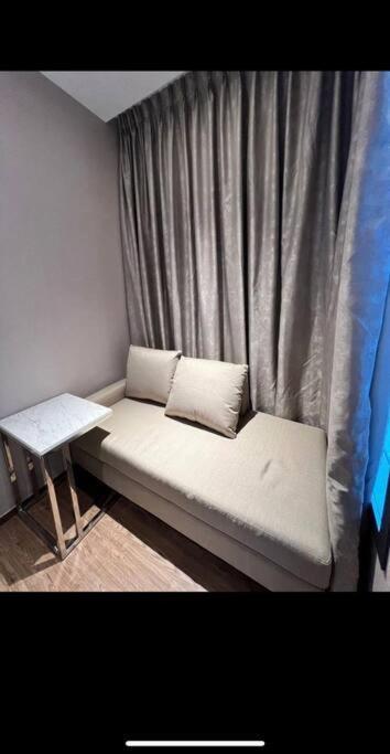 Once Aparthotel *