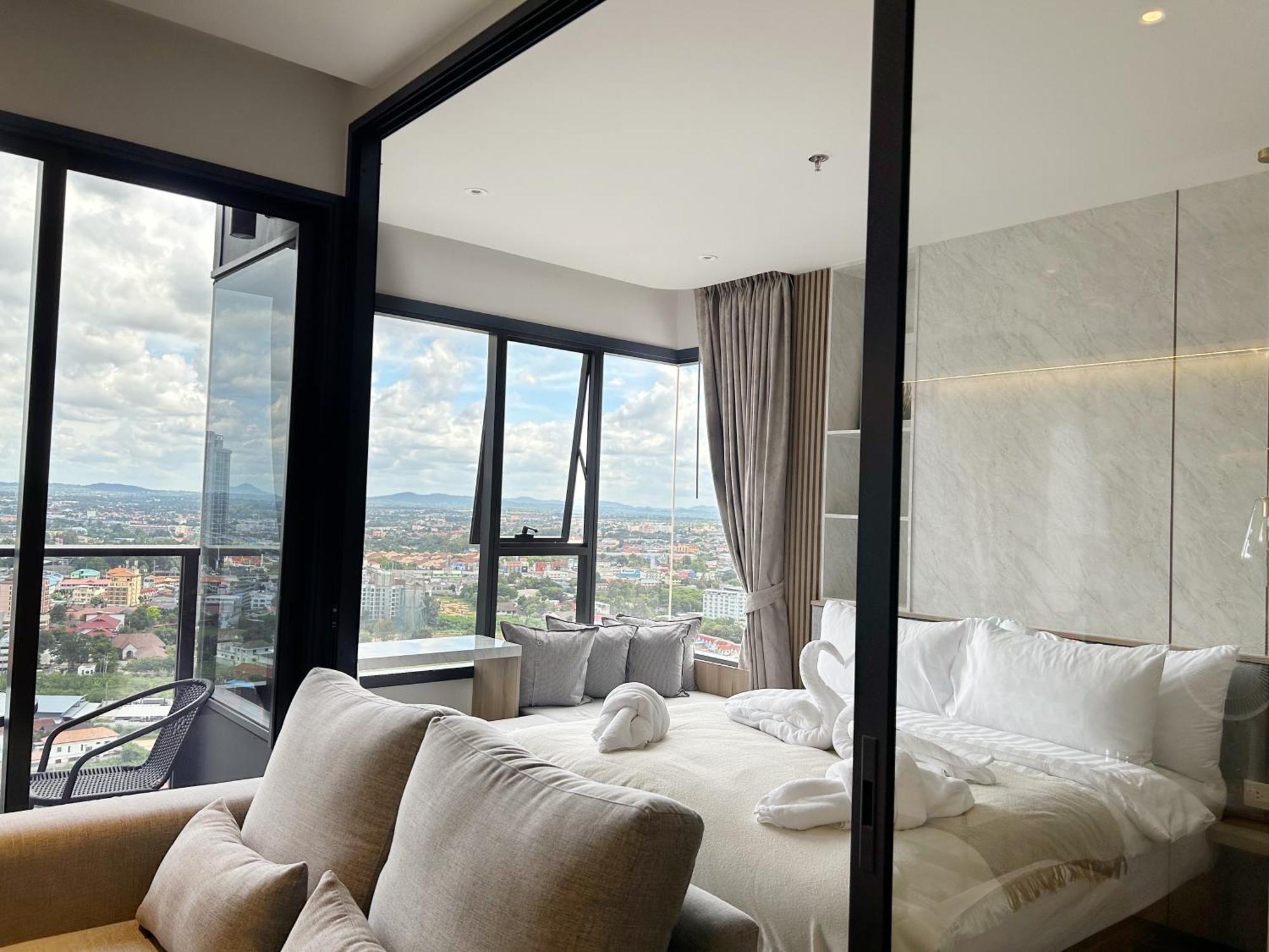 Once Aparthotel *